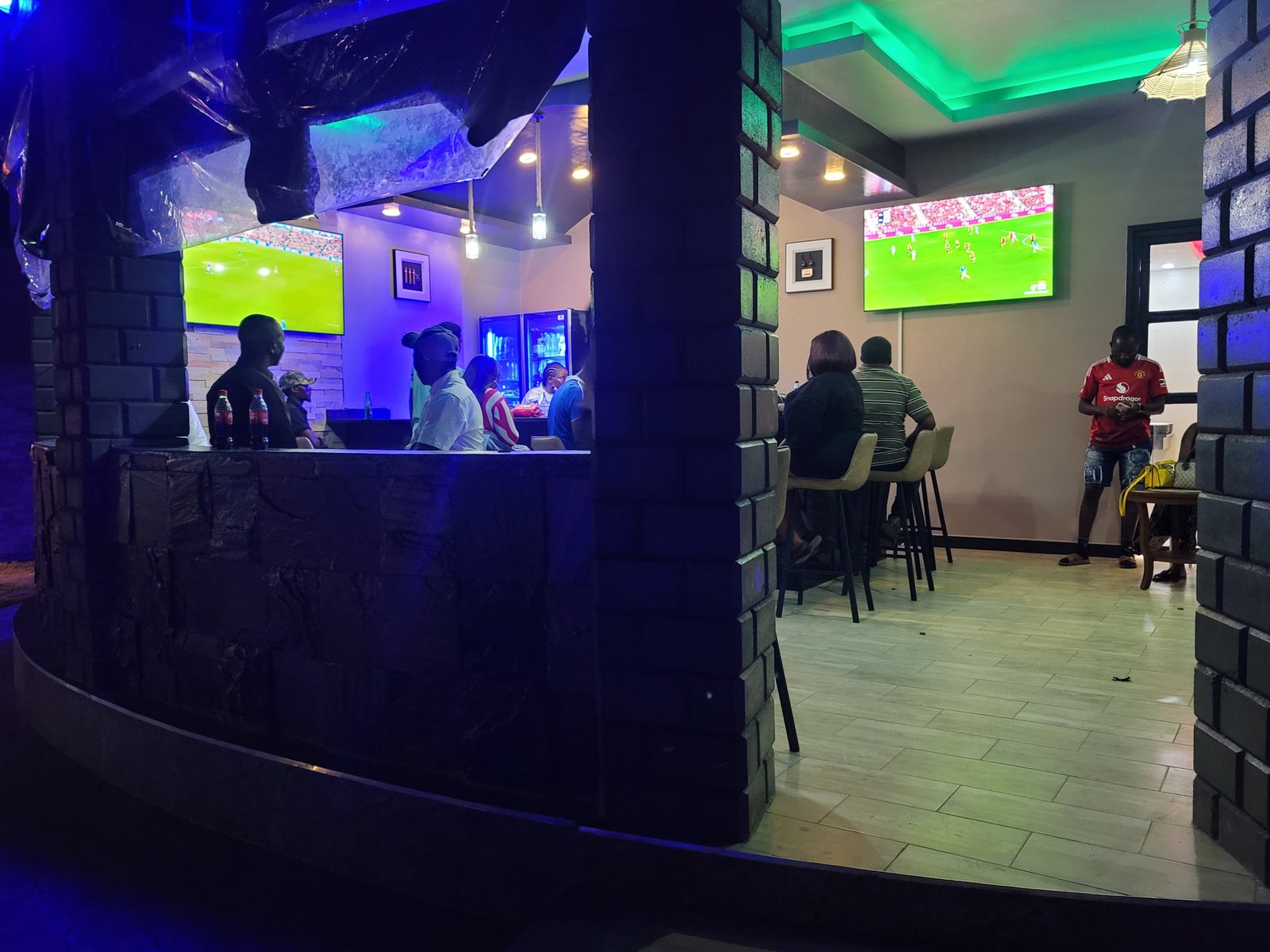 Poolside Bar